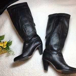 Frye black leather boots slouch 3” heels EUC